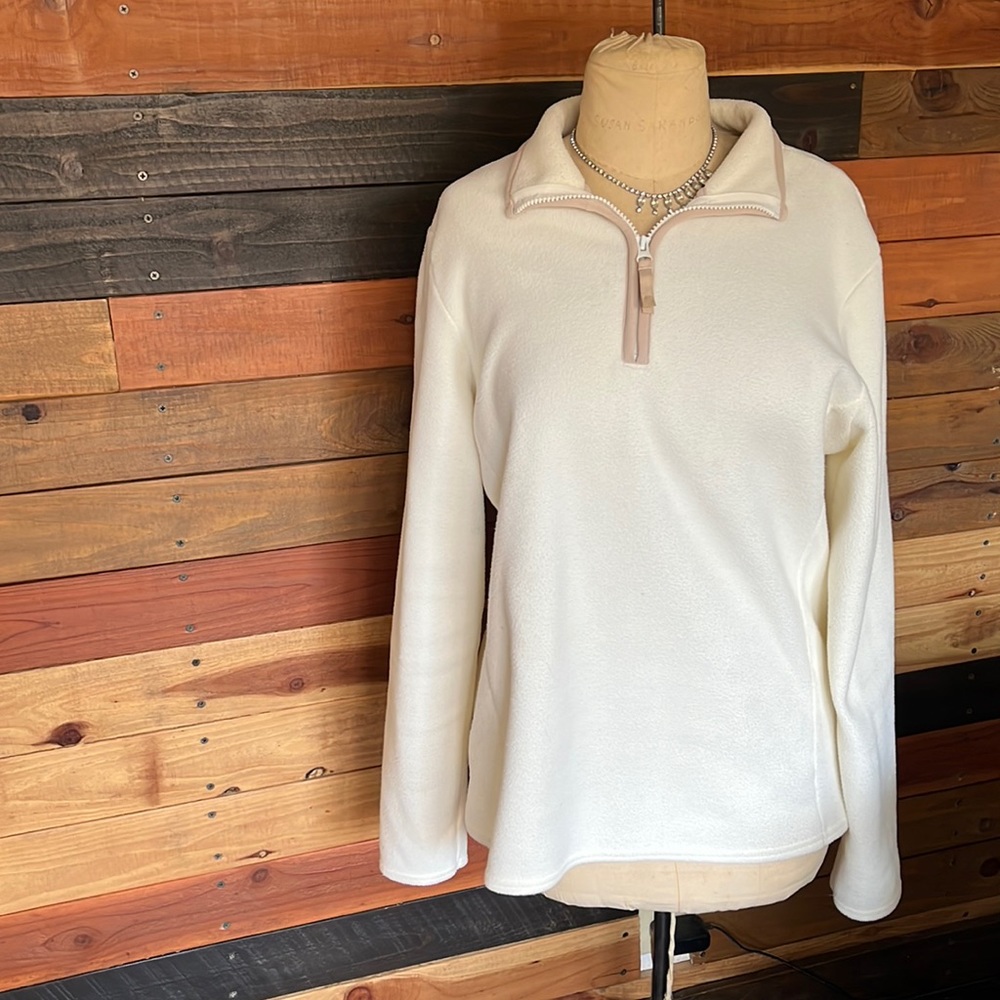 Old Navy // L Pullover
